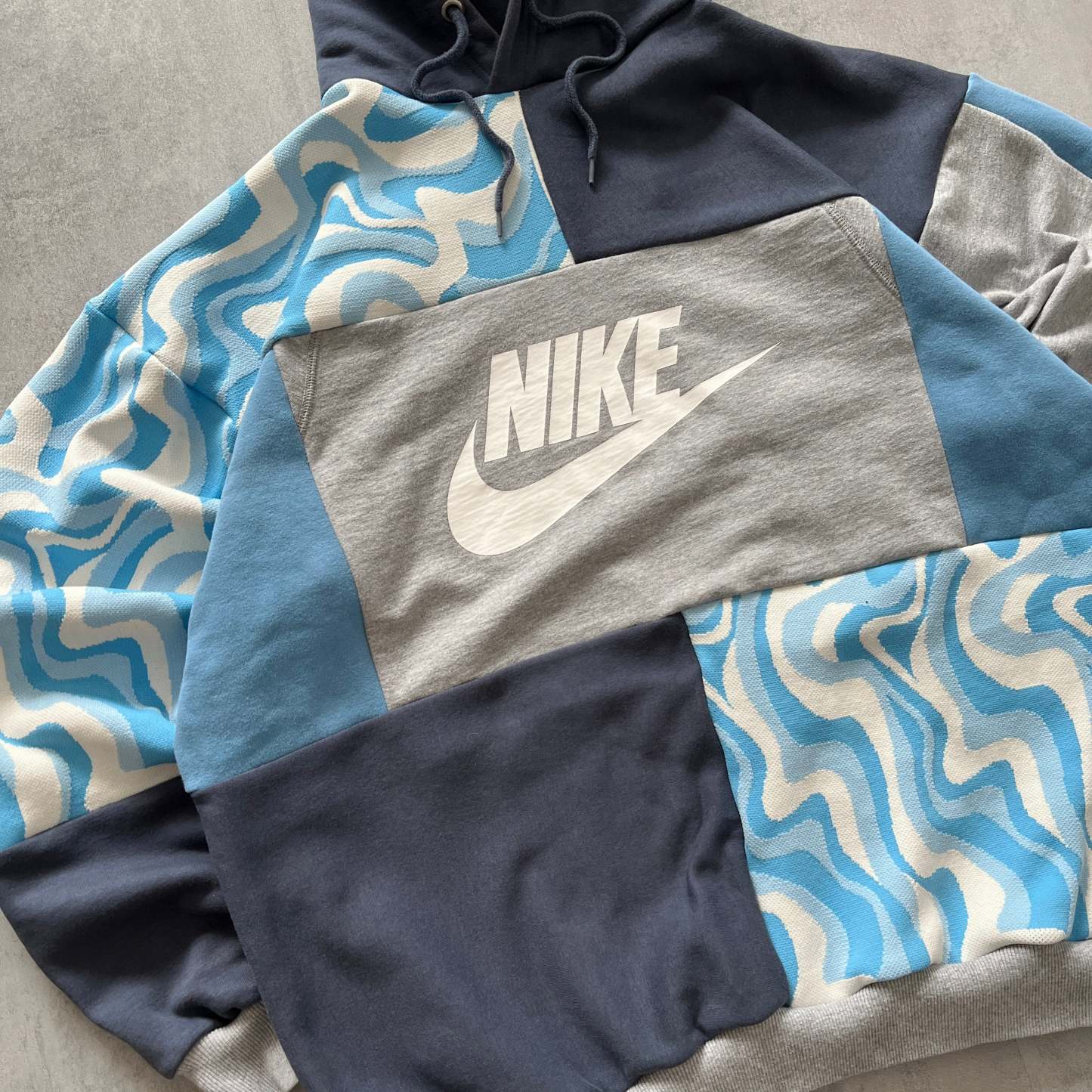 'PATCHWORK' HOODIE (XL)