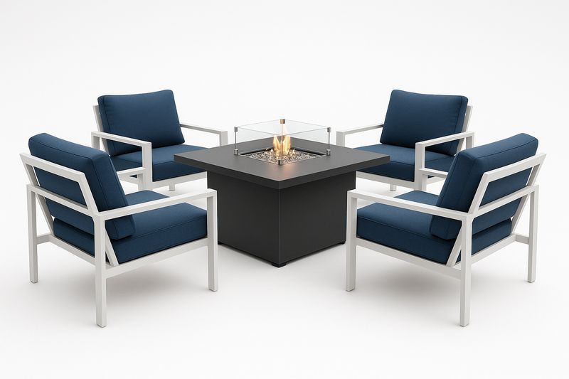 Set salotto da esterno con poltrone blu con cornice in alluminio e tavolo con braciere