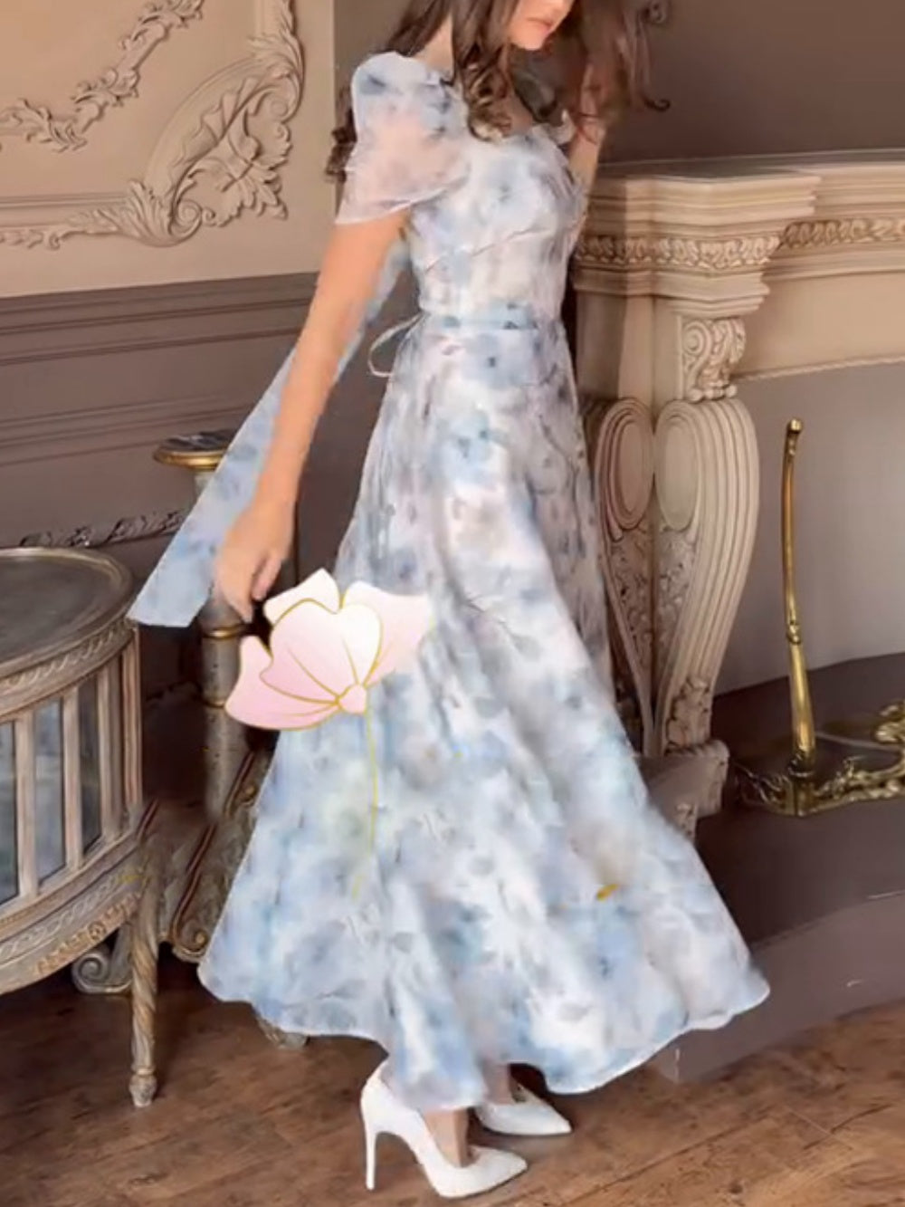 Elegant fitted printed dress with puff sleeves-thevervian