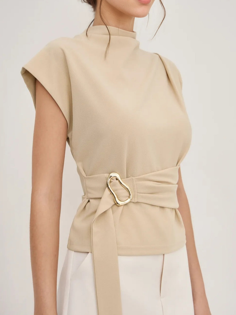 Half-high collar waist button top-thevervian