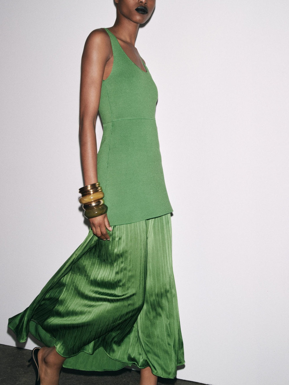 Slim Fit Knitted Small Pleated Patchwork Dress-thevervian