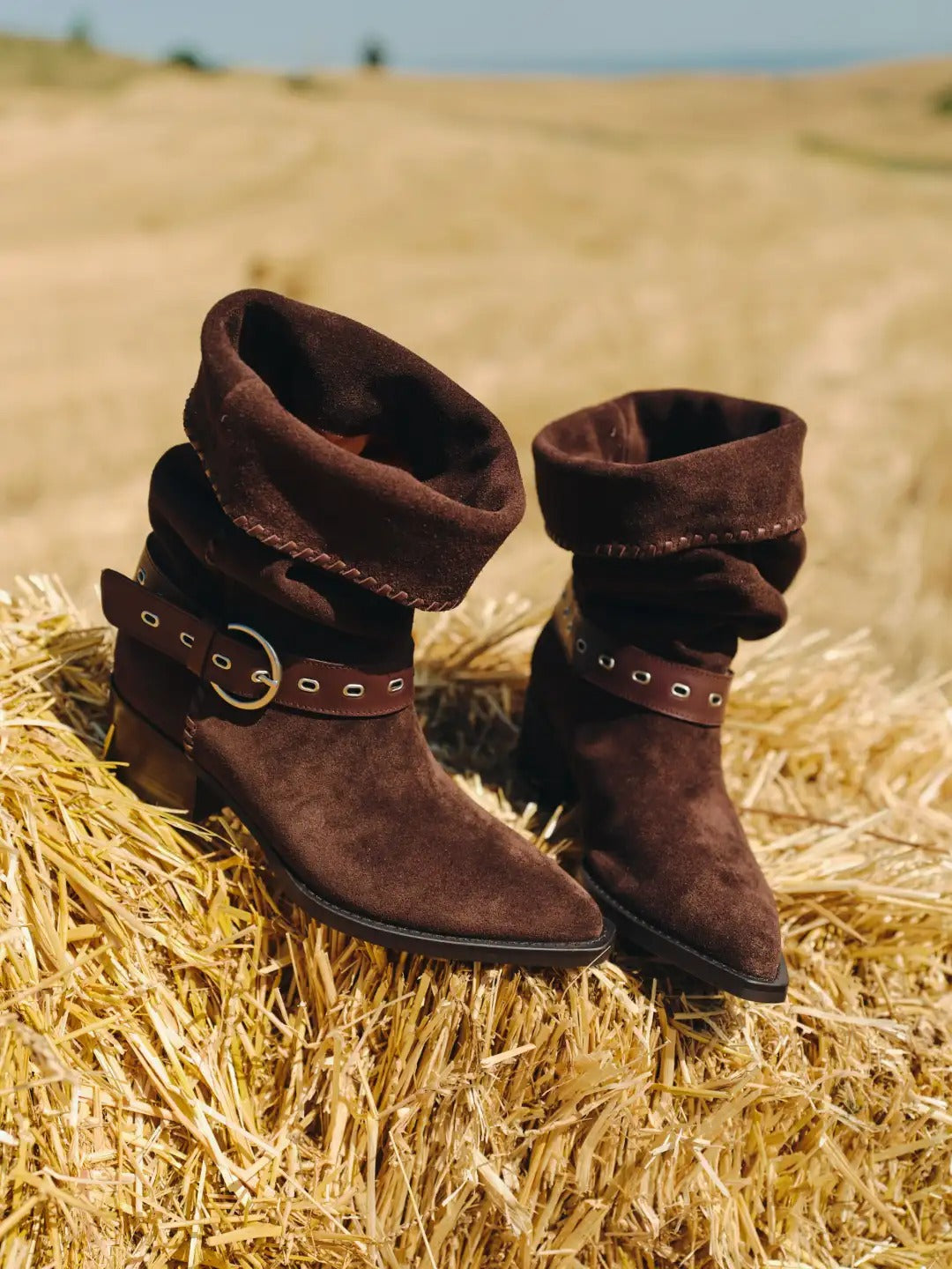 Women's Soft Leather Retro Fashion Riding Boots-thevervian