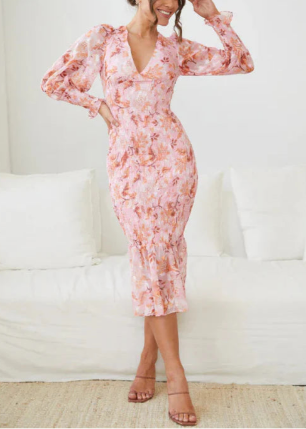 Elegant and Chic Floral Dress-thevervian