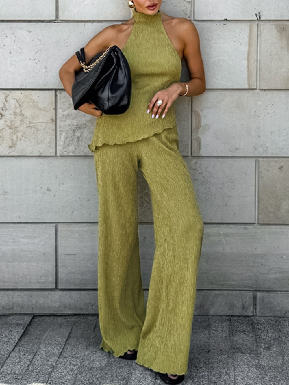 Halter neck pleated textured set-thevervian