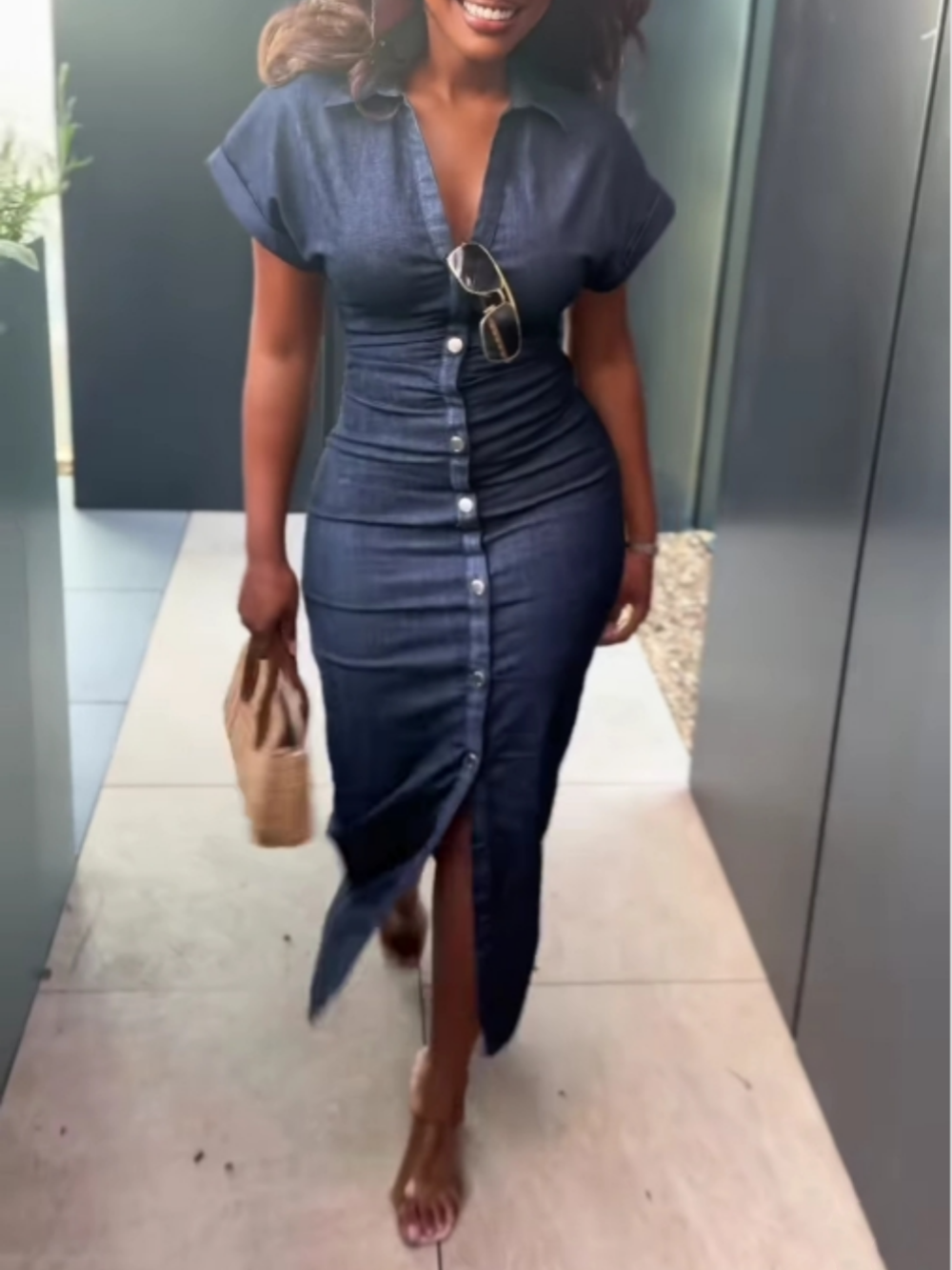 Elegant single-breasted slim-fit denim dress-thevervian