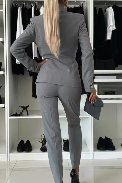 Casual and Slim Fit Suit-thevervian