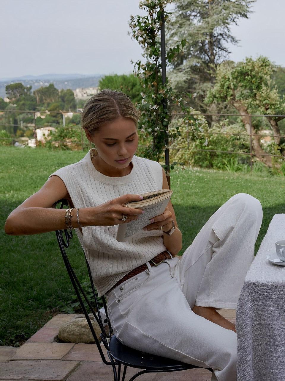 Casual Sweater Vest-thevervian