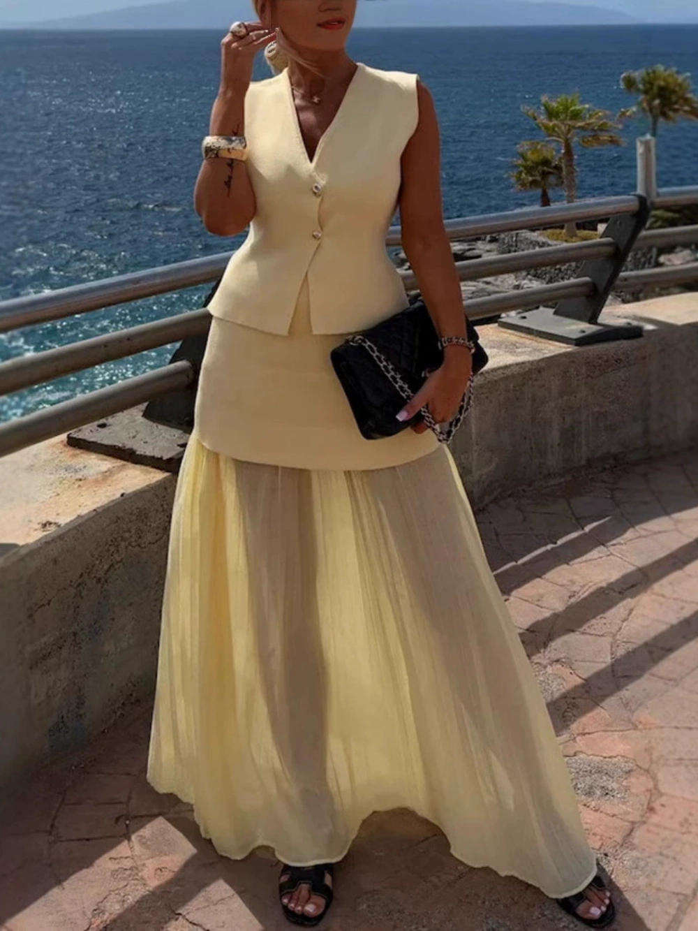 Knitted vest tulle patchwork pleated long skirt suit-thevervian