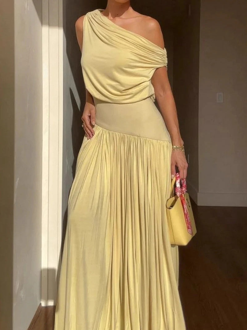 Elegant off-the-shoulder long dress with slanted neckline-thevervian