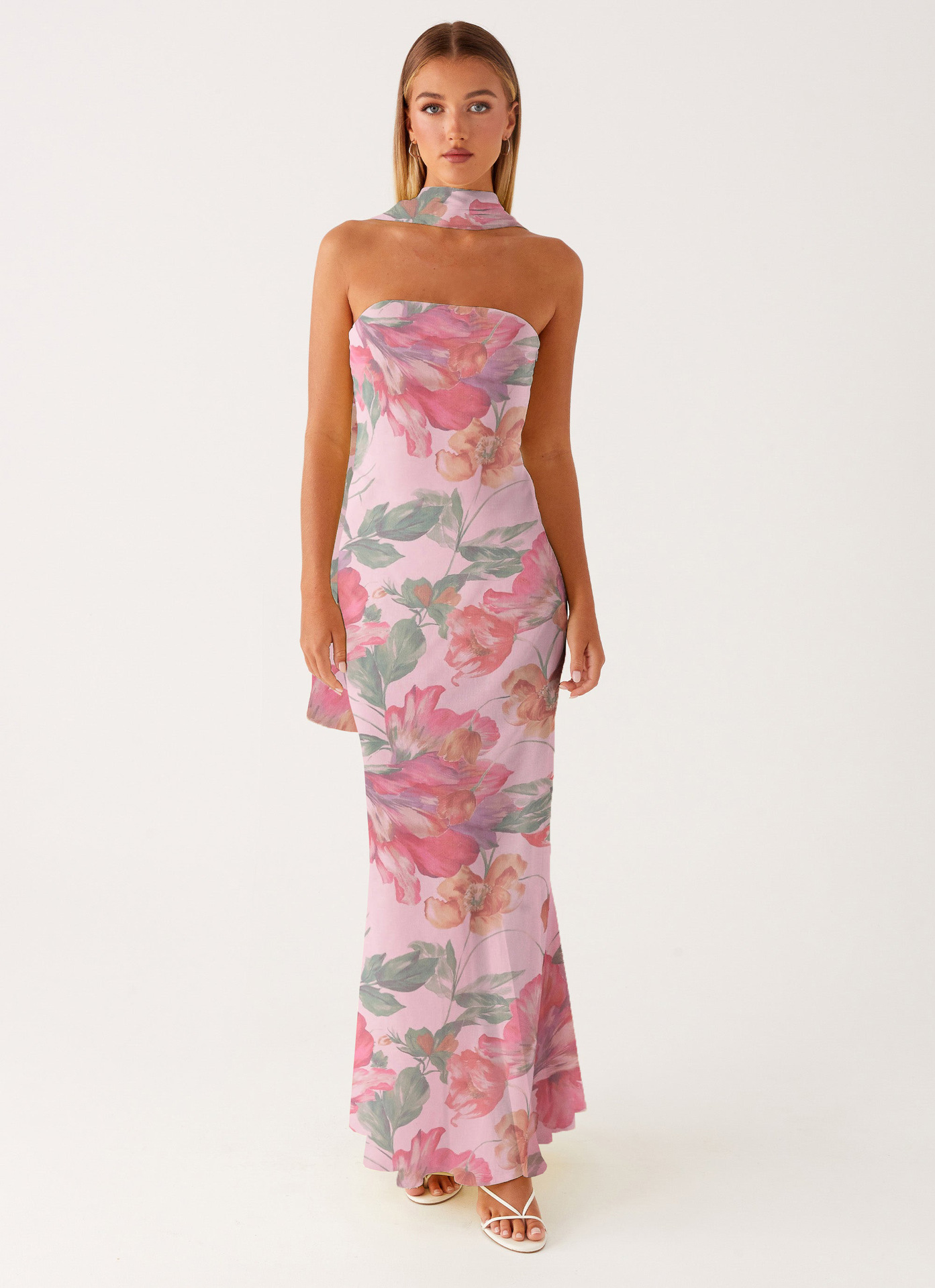 Strapless Floral Chiffon Maxi Dress – Elegant Flow Silhouette