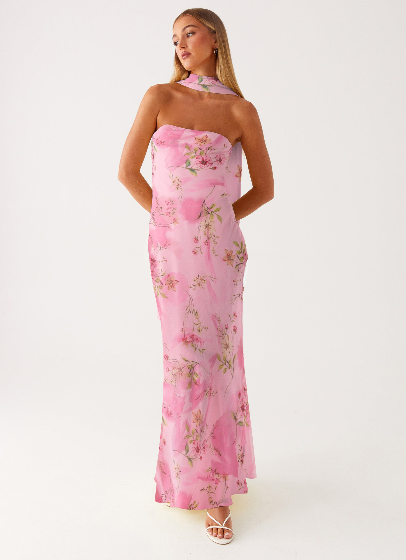 Strapless Floral Chiffon Maxi Dress – Elegant Flow Silhouette