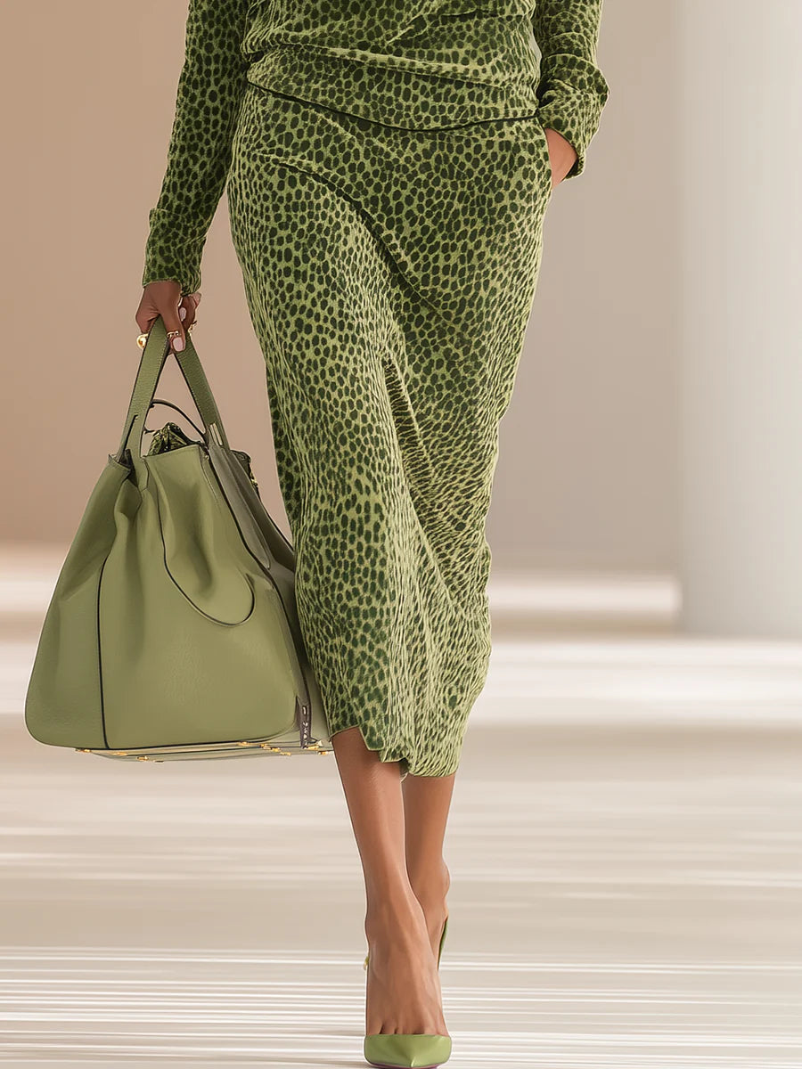 Retro Leopard Print Stand Collar Velvet Top + Skirt Set-thevervian