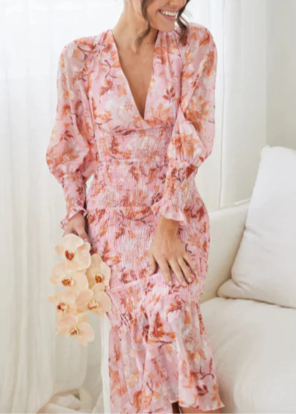 Elegant and Chic Floral Dress-thevervian