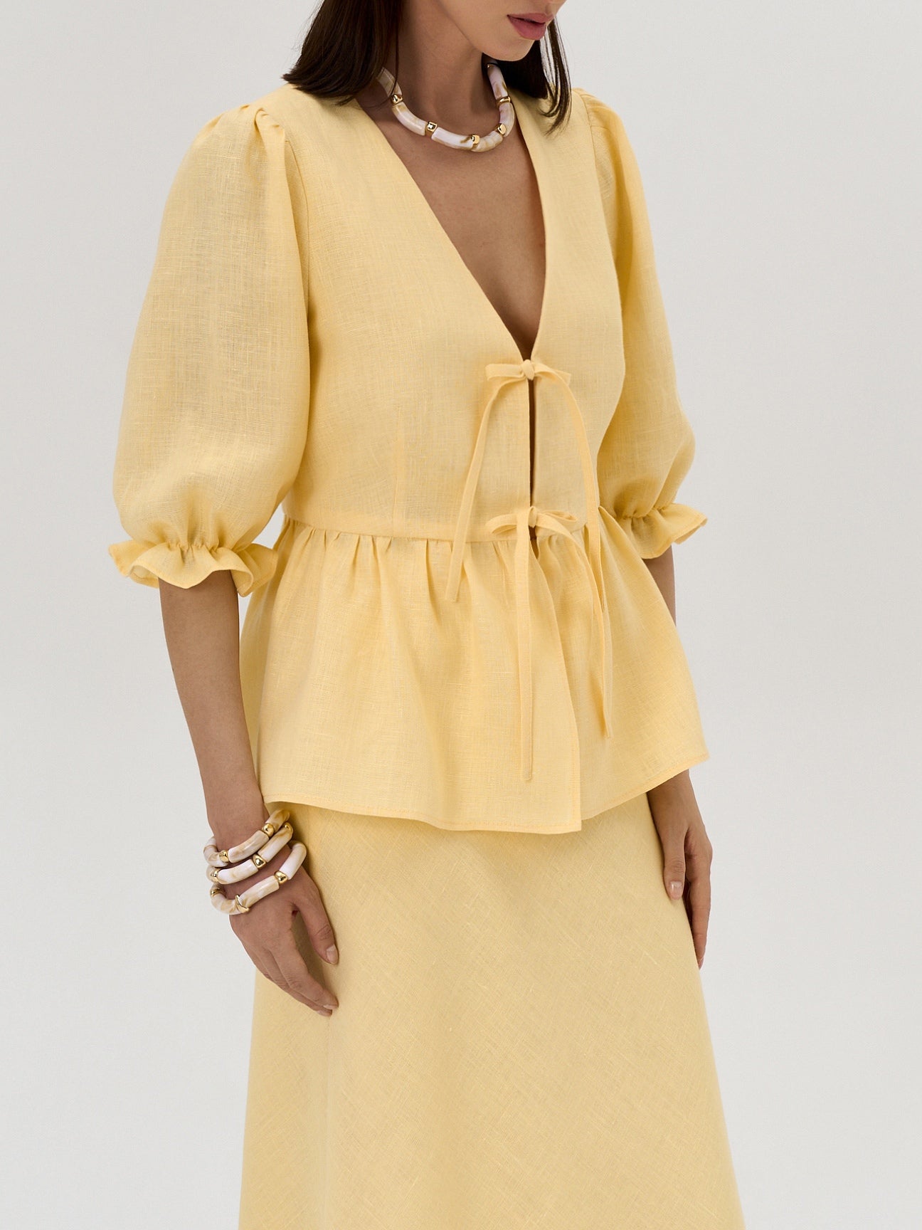 Yellow V-neck Mid-sleeve Top High Waist Skirt Linen Suit-thevervian
