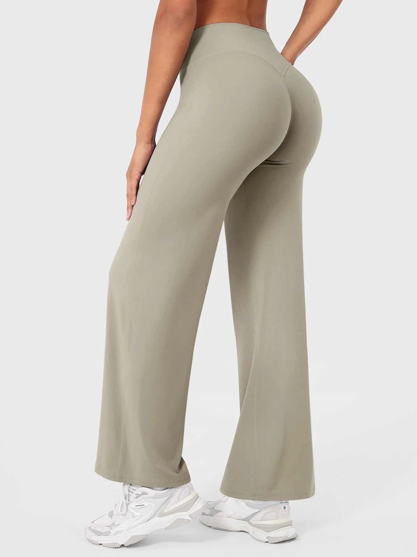 the VIRAL high-waisted straight-leg leggings