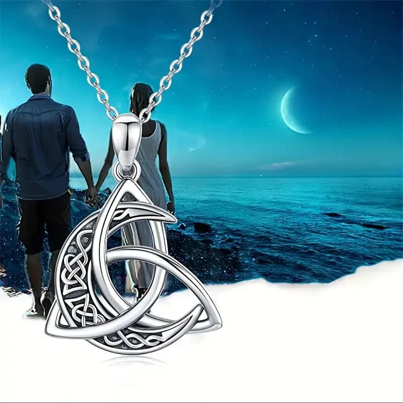 🌙Viking Trinity Knot & Moon Necklace