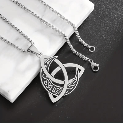 🌙Viking Trinity Knot & Moon Necklace