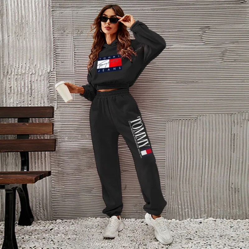 New autumn fashion sports suits