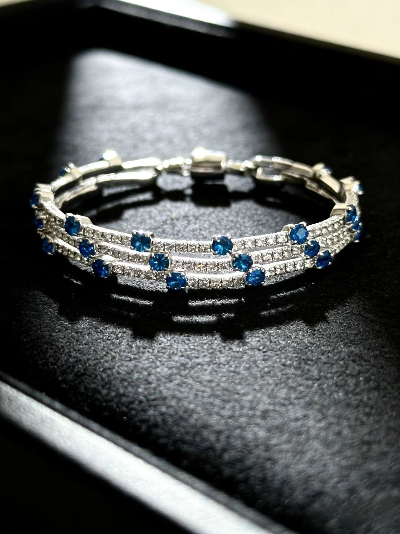 Ocean Iridescent Bracelet