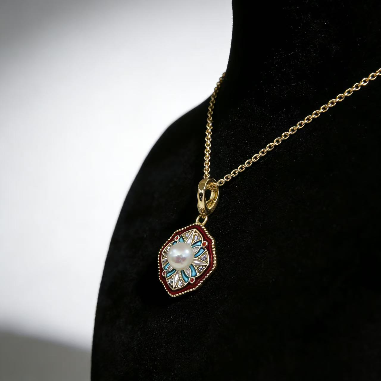 Iridescent Coin Choker