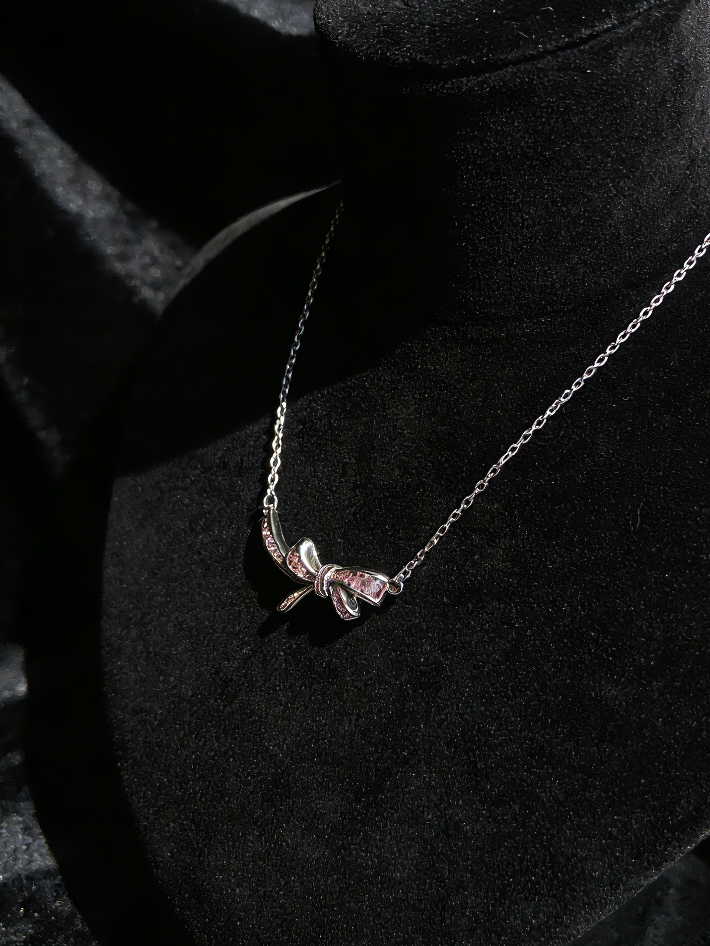 Pink Diamond Bow Choker
