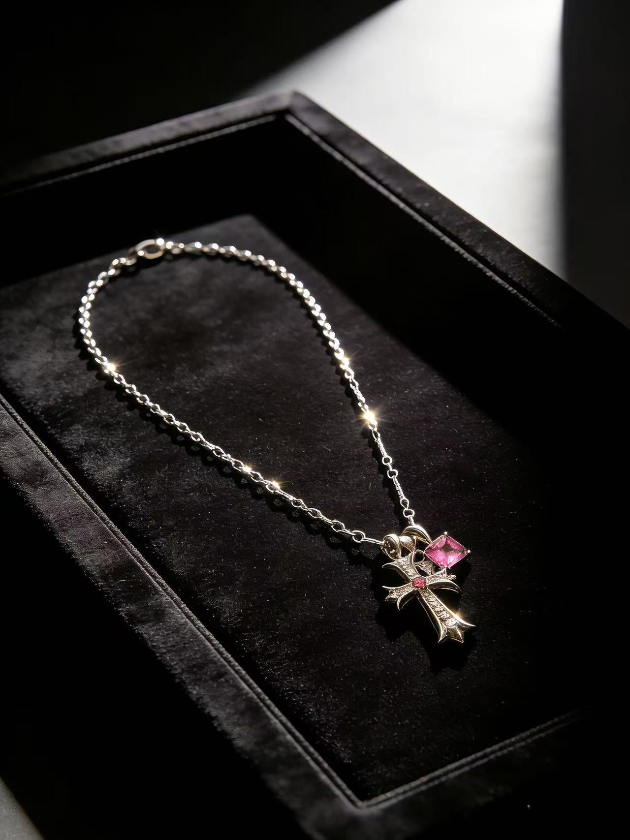 Pink Diamond Cross Note