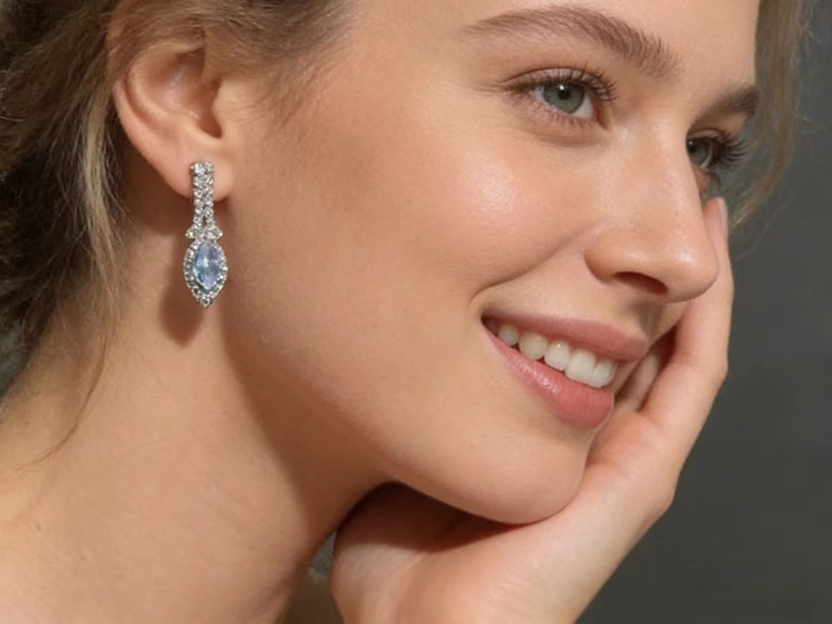 Sparkle Drop Earring & Necklace Set