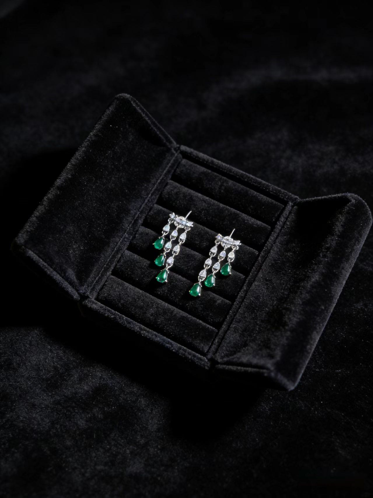 Green Tassel Fringe Studs