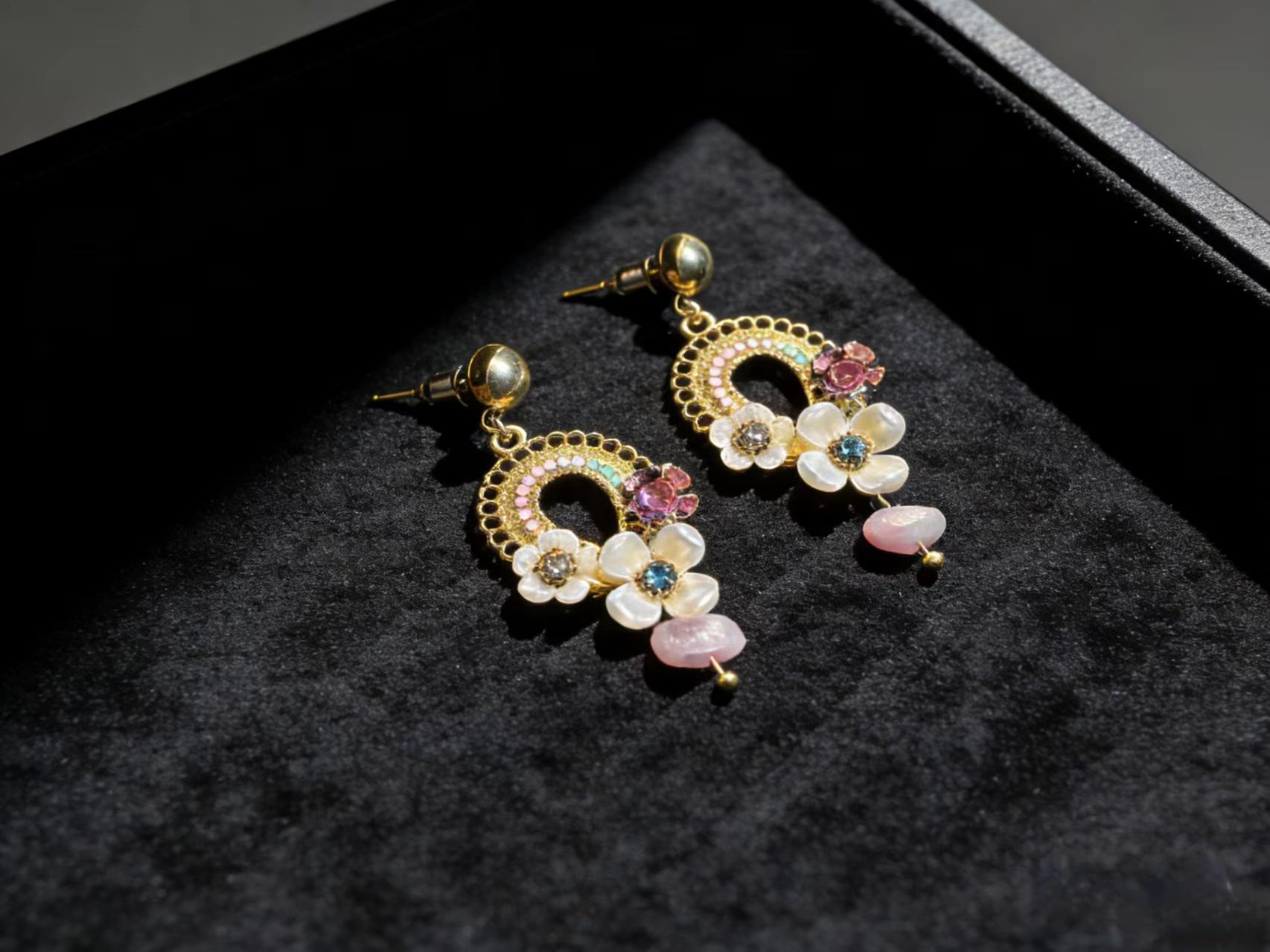 Enamel Wreath Drop Earrings