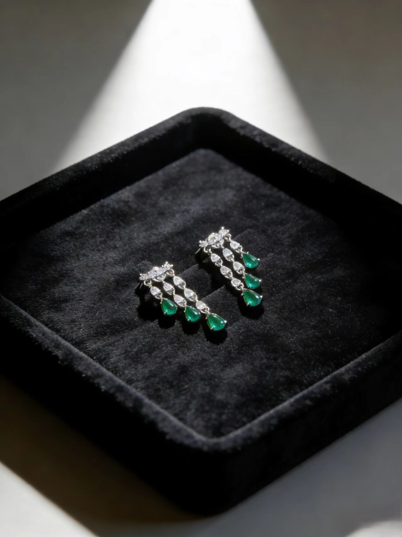 Green Tassel Fringe Studs