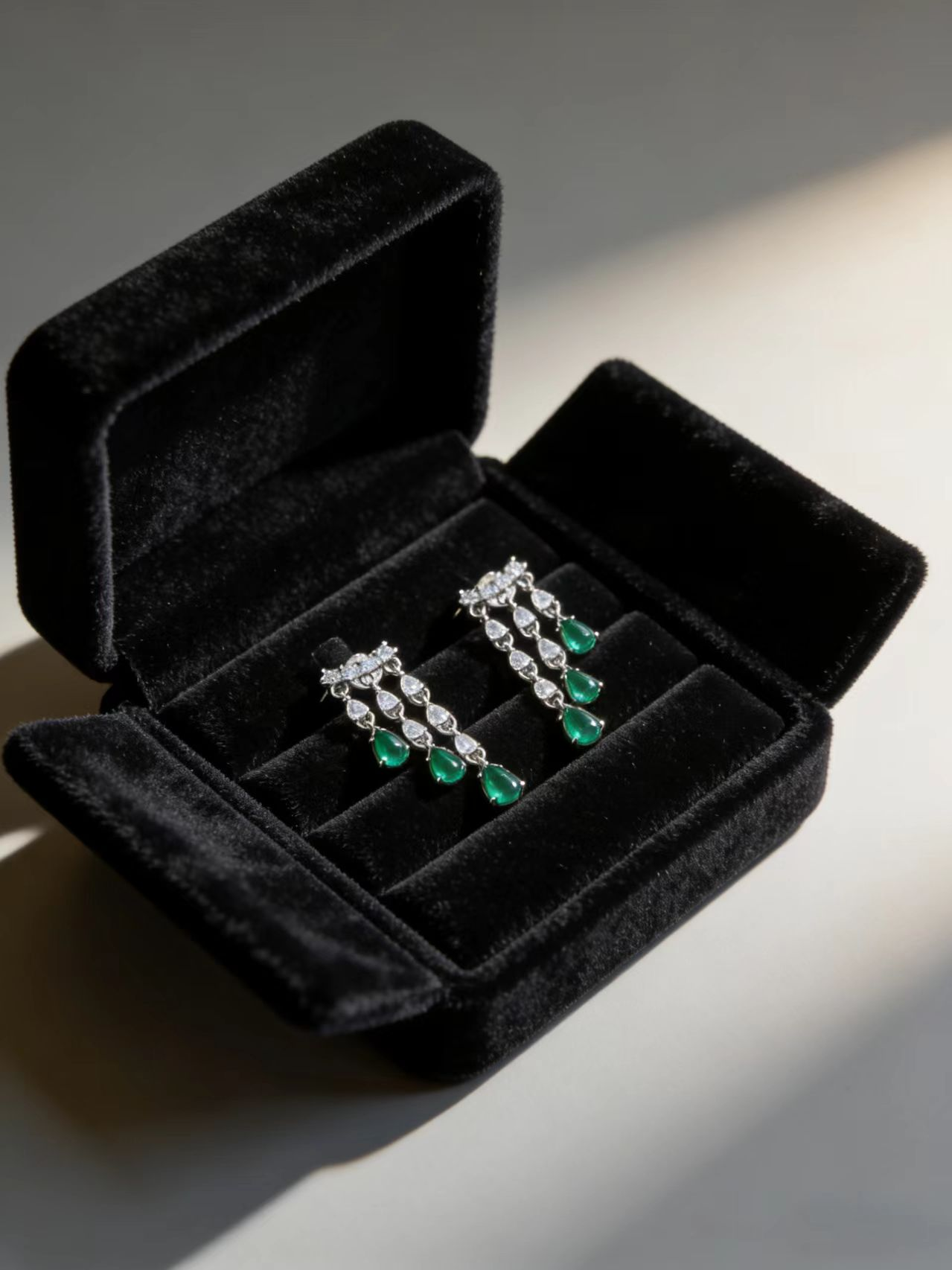 Green Tassel Fringe Studs