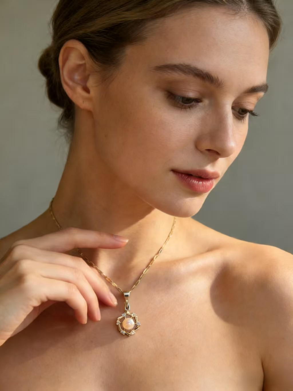 Bloom Core Pearl Choker