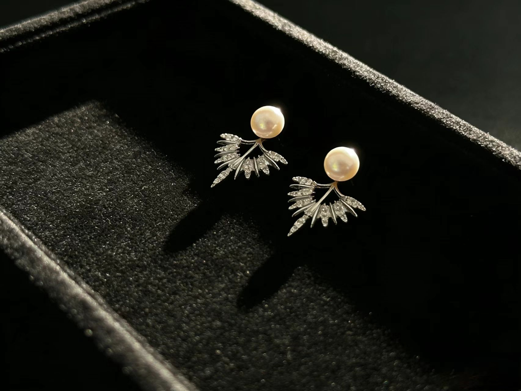 Butterfly Pearl Perch Studs