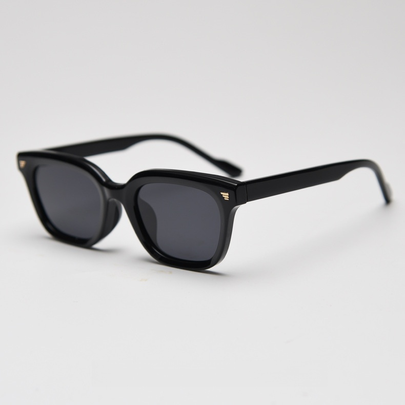 Okulary przeciwsłoneczne retro z polaryzacją