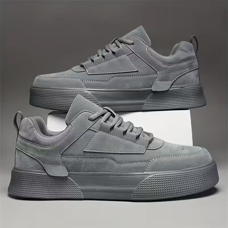 Men's Low Top Lace Up Sneakers