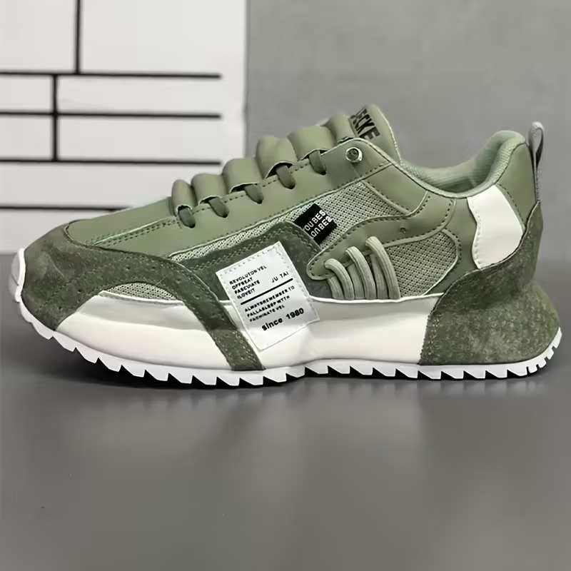 Men's Breathable Mesh Low-Top Sneakers