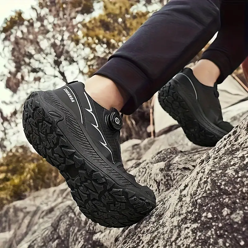 Men'S Breathable Adjustable Rotating Buckle Closure Slip-On Sneakers