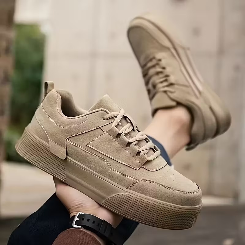 Men's Low Top Lace Up Sneakers