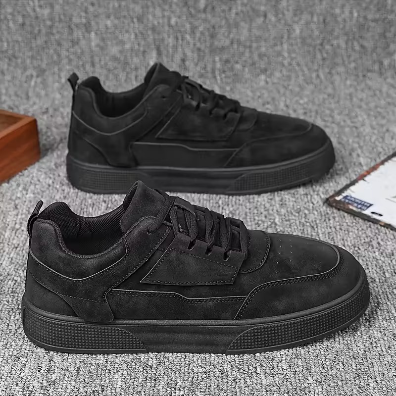 Men's Low Top Lace Up Sneakers