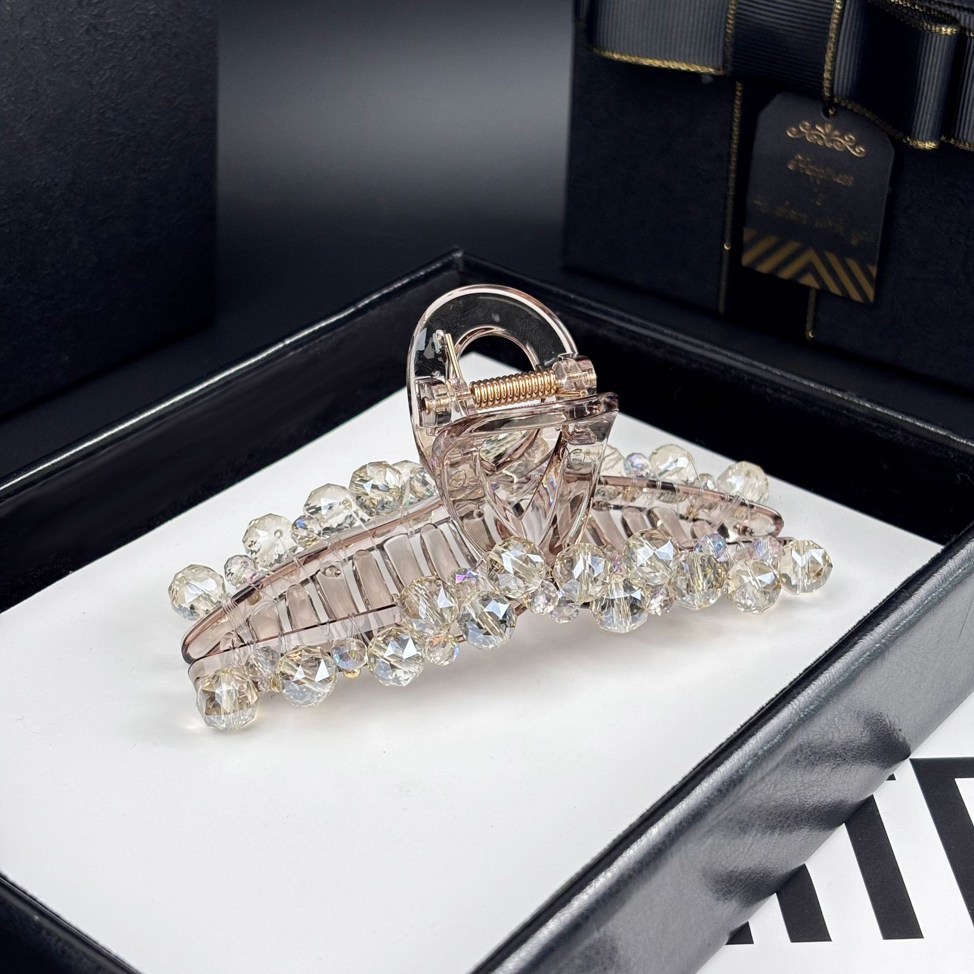 Korean Versatile Crystal Clip Large Hair Clip Retro Hair Clip Back Of The Head Hair Shark Clip Internet Celebrity 2025 New Style