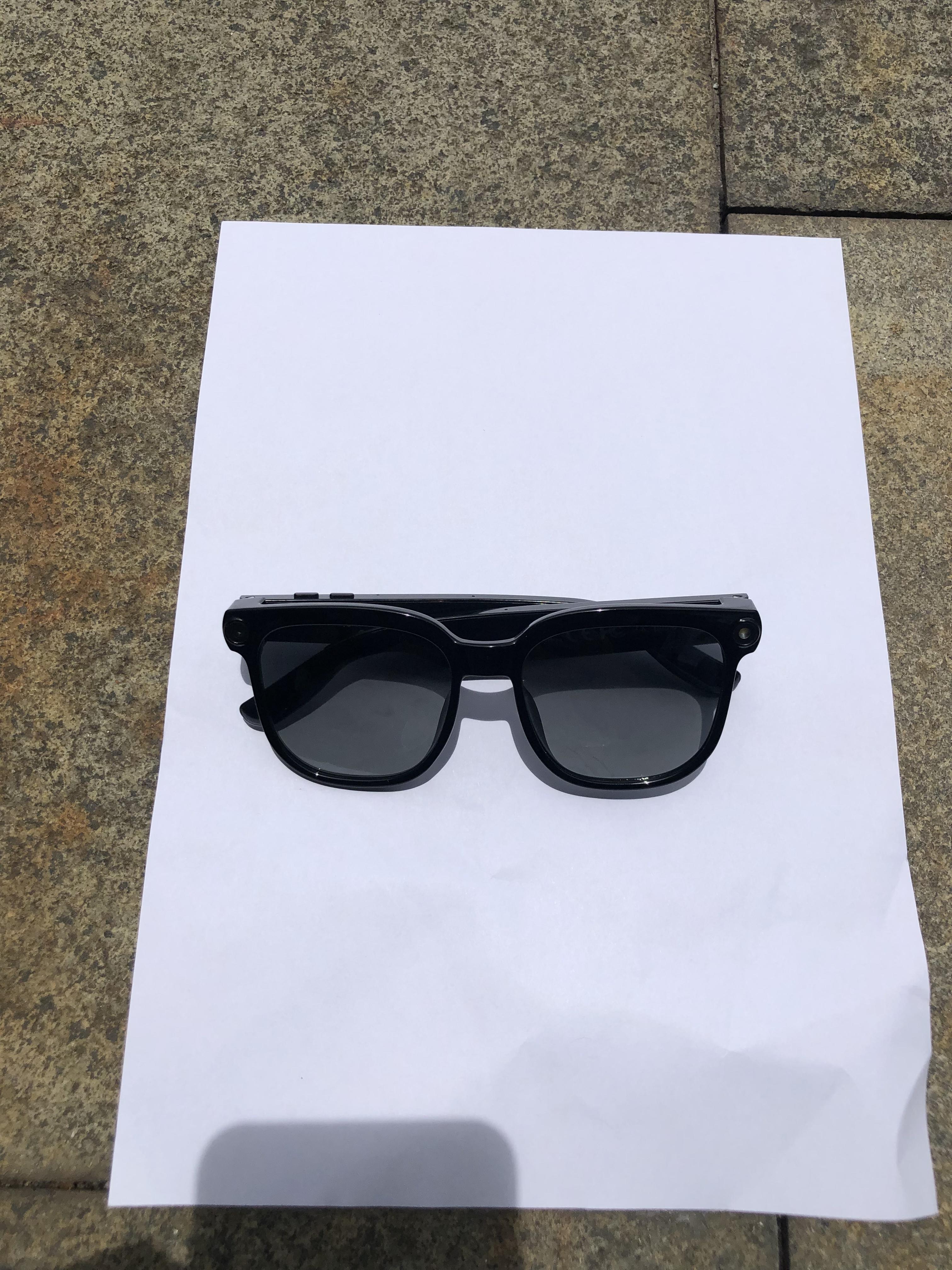 Lens UV Test