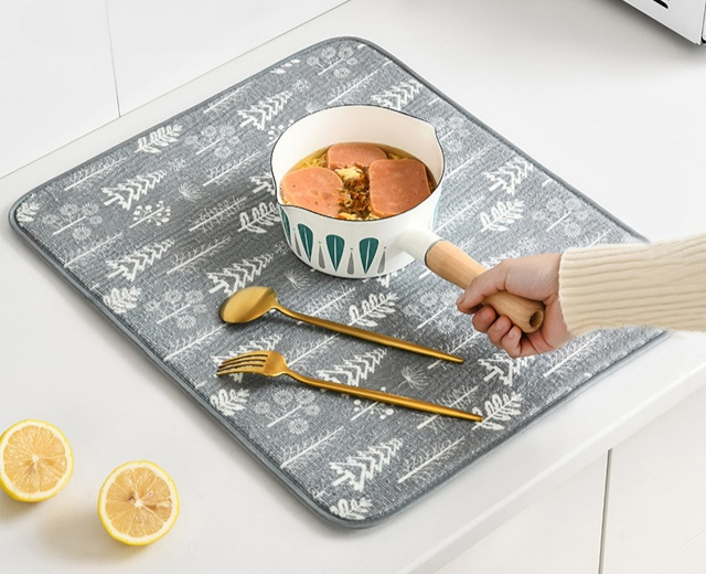 Wielofunkcyjna podkładka na blat kuchenny