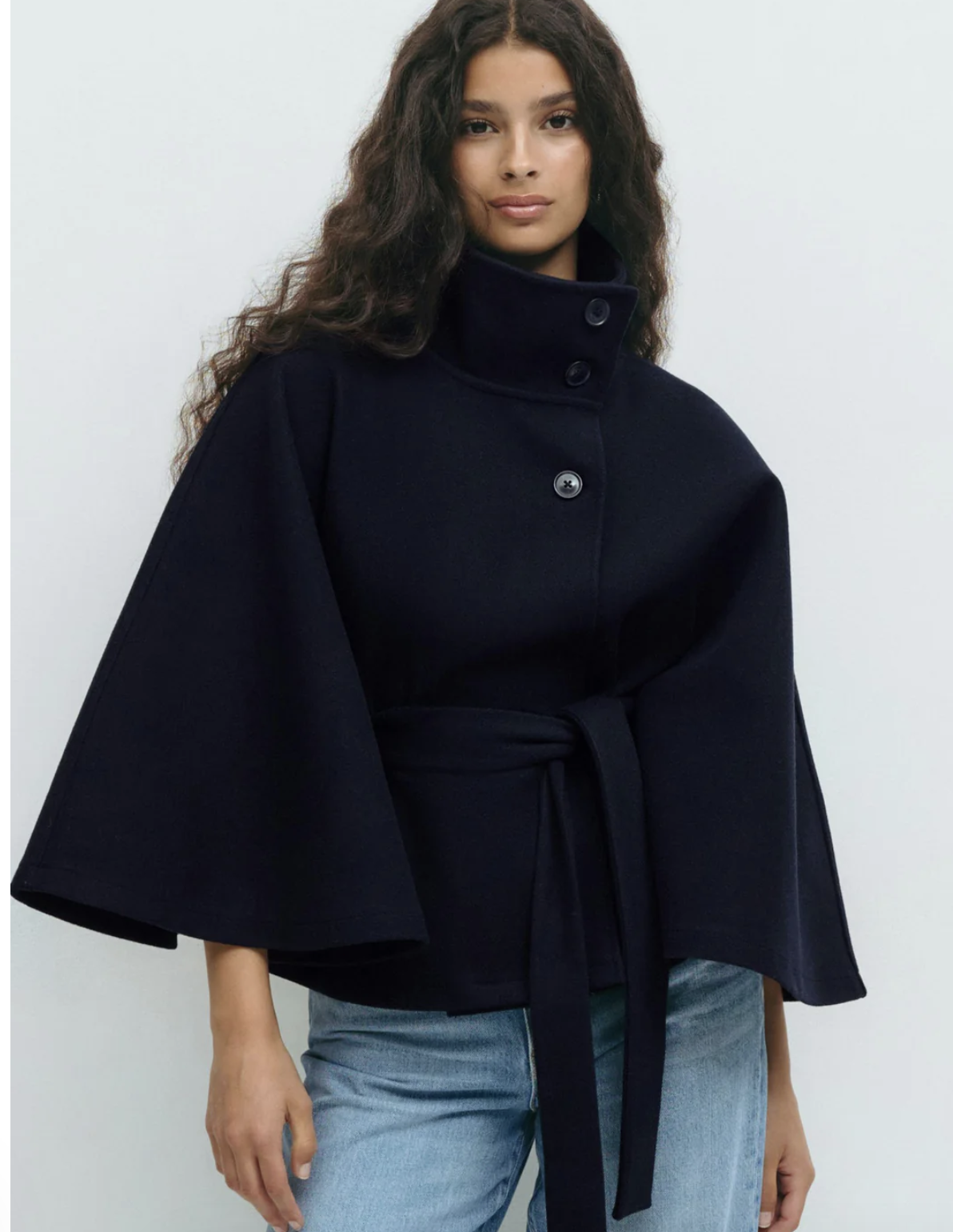 Belt cape jacket