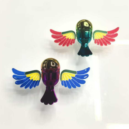 🐦 Dekoracja samochodowa z ptakiem towarzyszącym