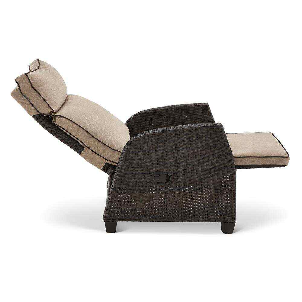 El Sillón Reclinable Impermeable Para Exteriores