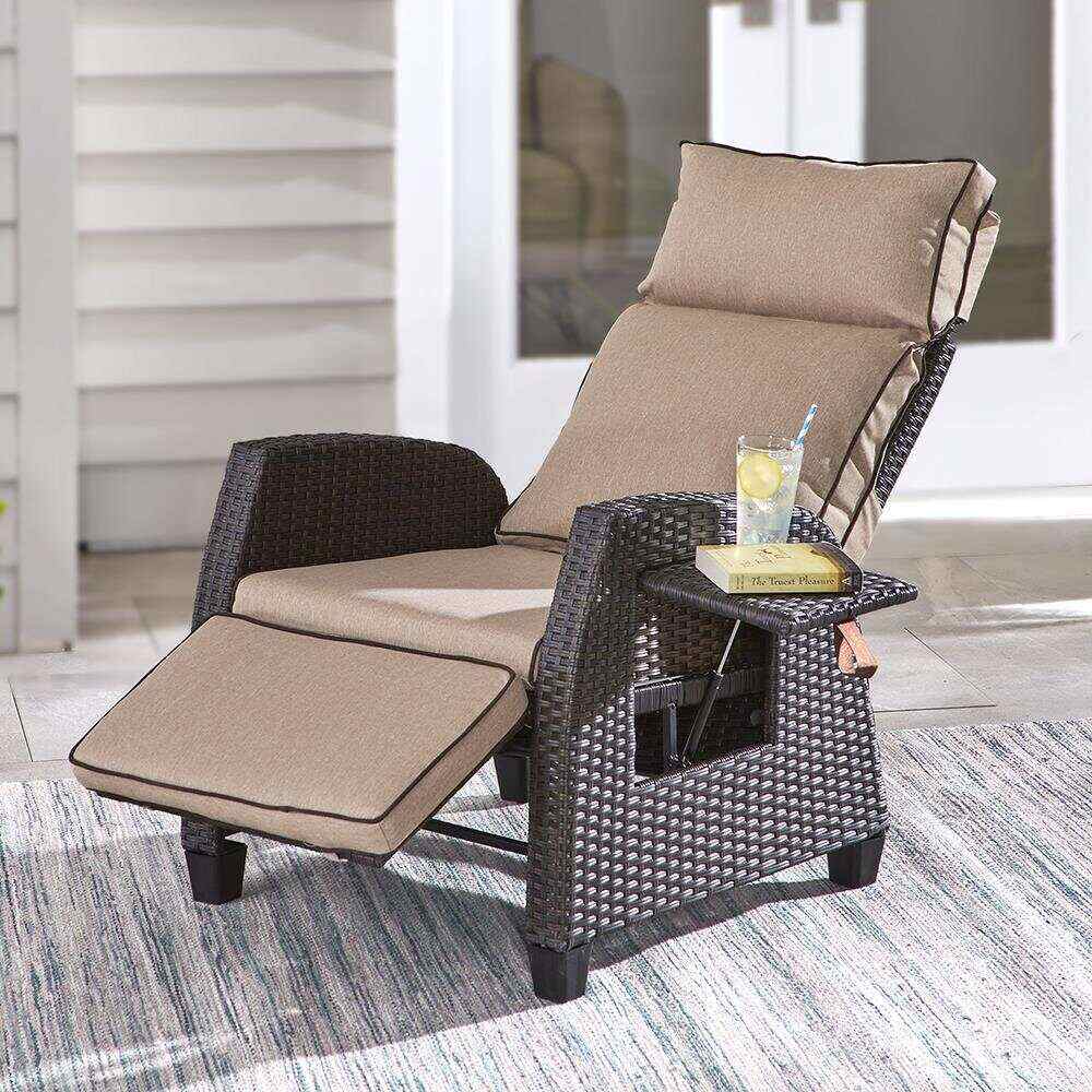 El Sillón Reclinable Impermeable Para Exteriores