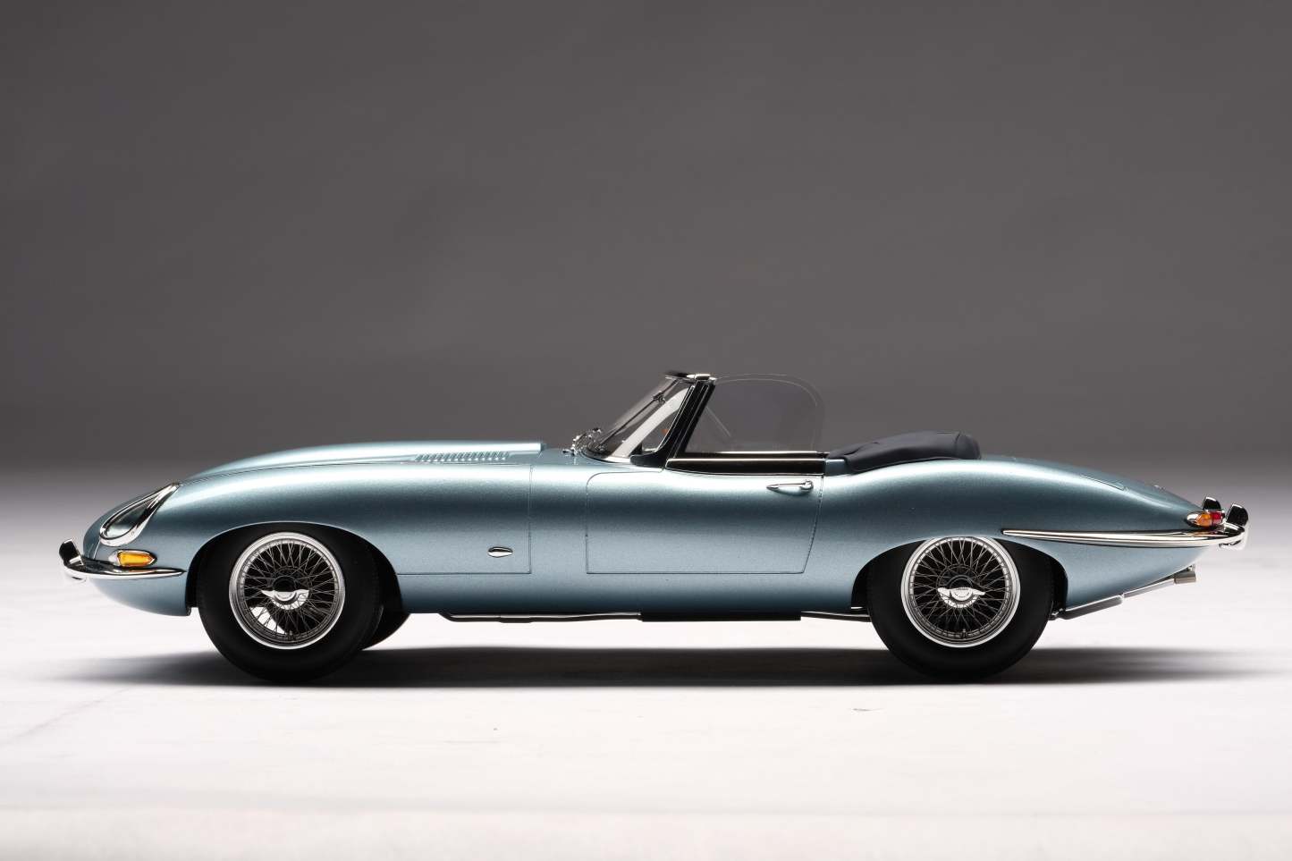 Jaguar E-type Roadster