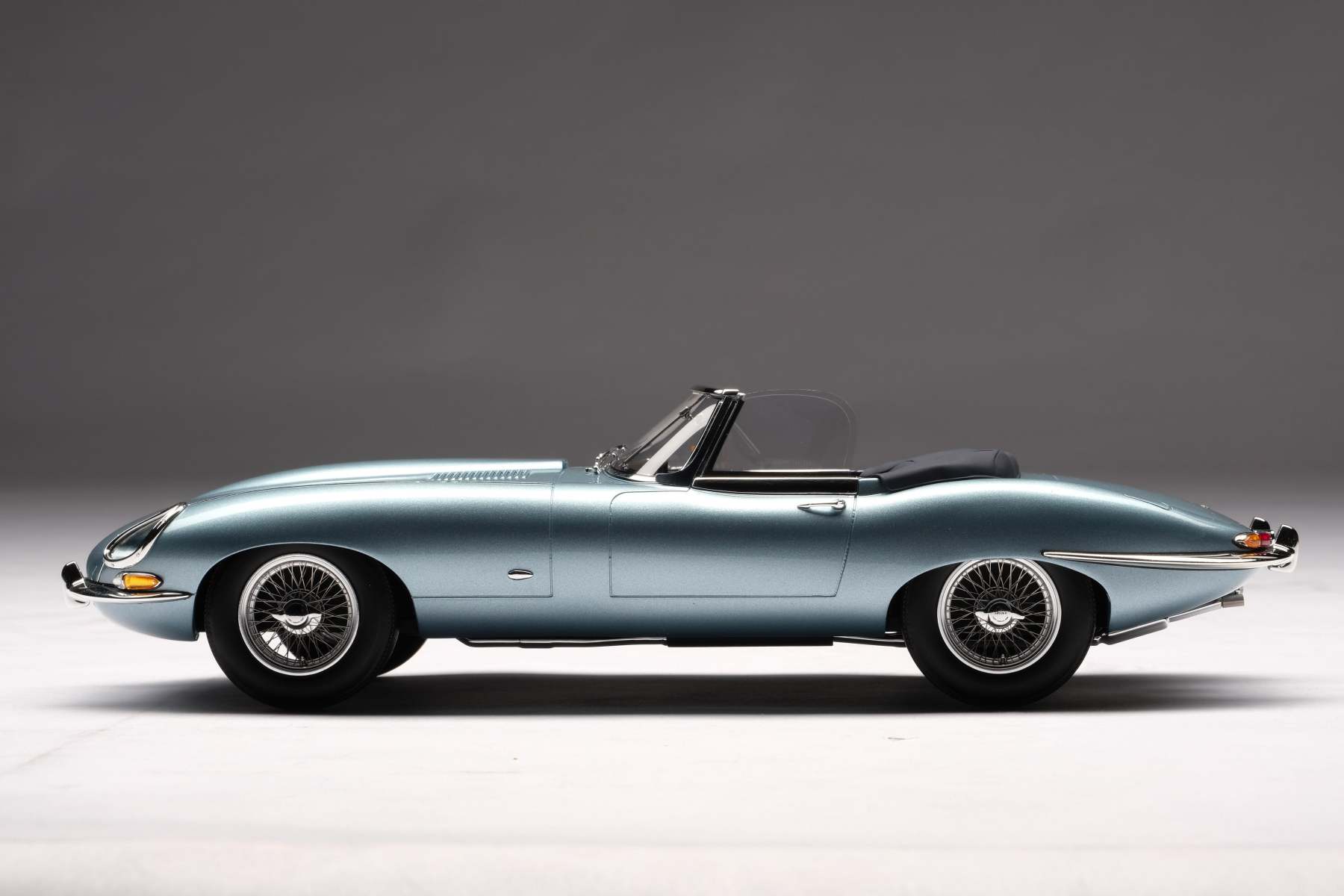 Jaguar E-type Roadster
