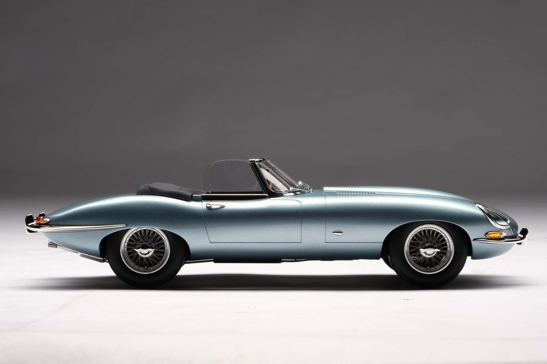 Jaguar E-type Roadster