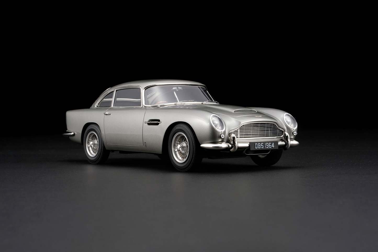 Aston Martin DB5 Vantage